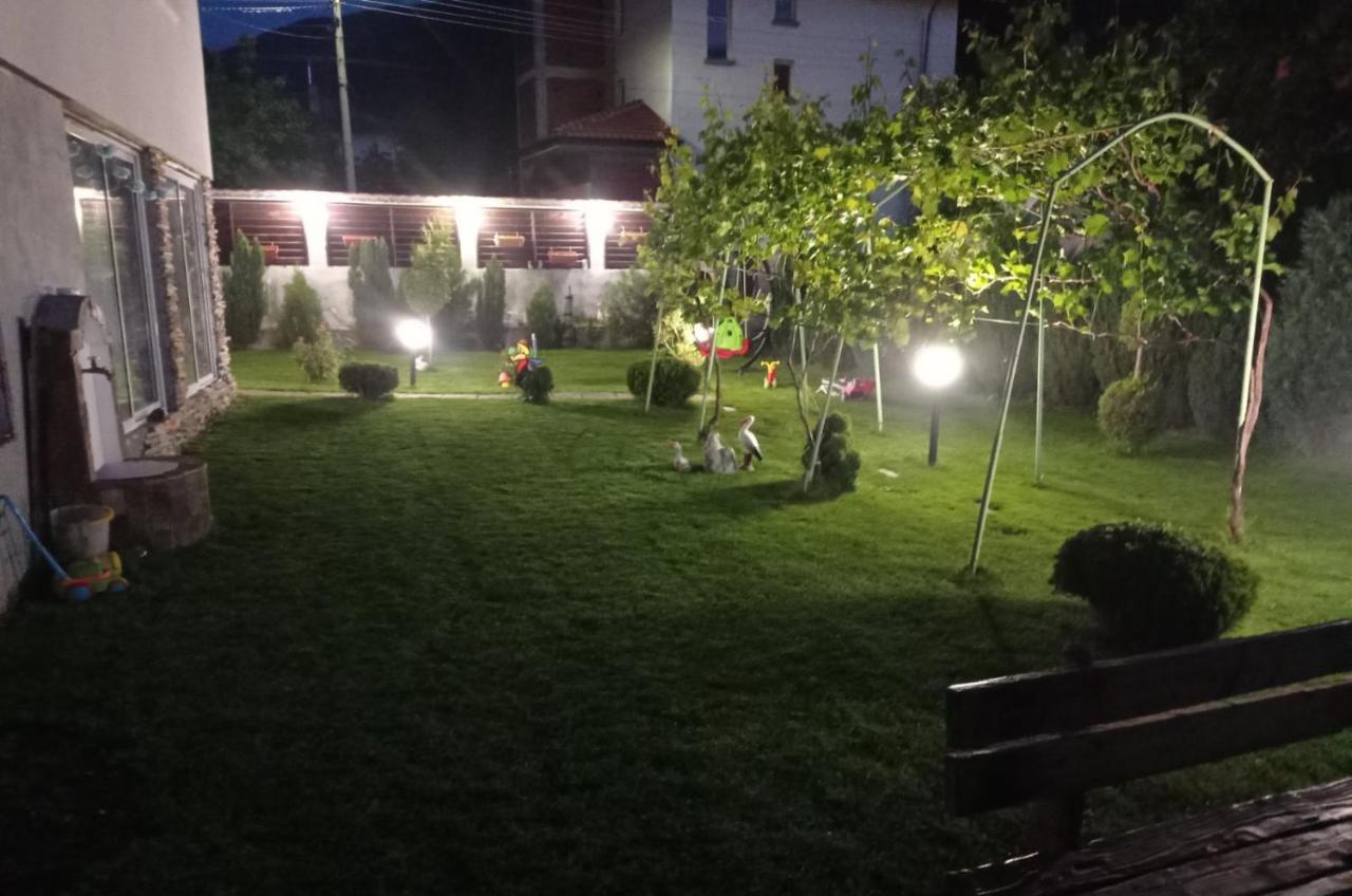 Семейна Къща Лазарови Sapareva Banya Dış mekan fotoğraf